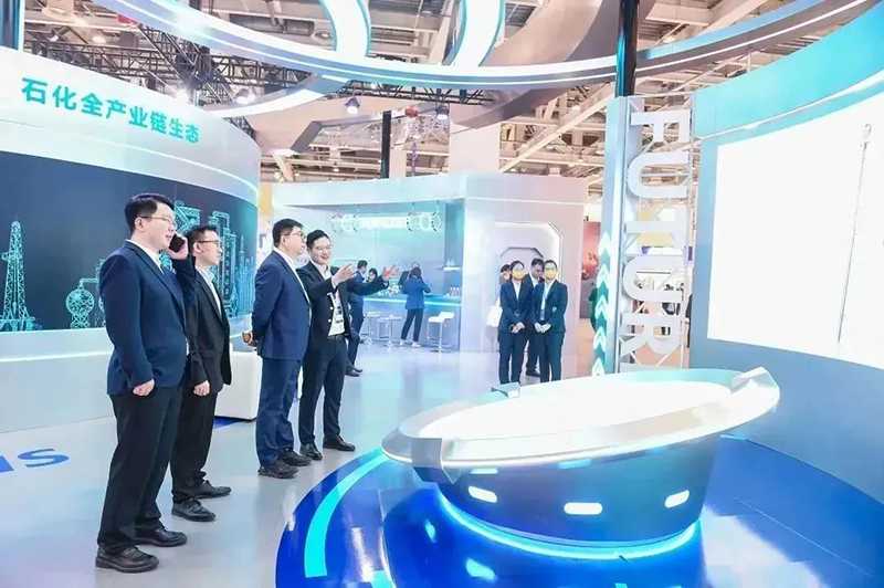 聚链智造 共享未来 | 2023年Z6·尊龙凯时·易派客工业品展圆满落幕